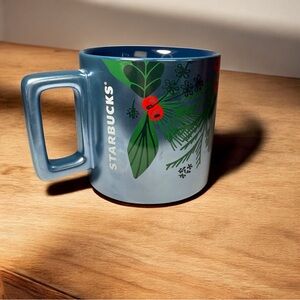 Starbucks 2021 Christmas 14 oz Metallic Blue Pinecone Holly Ceramic Coffee Mug